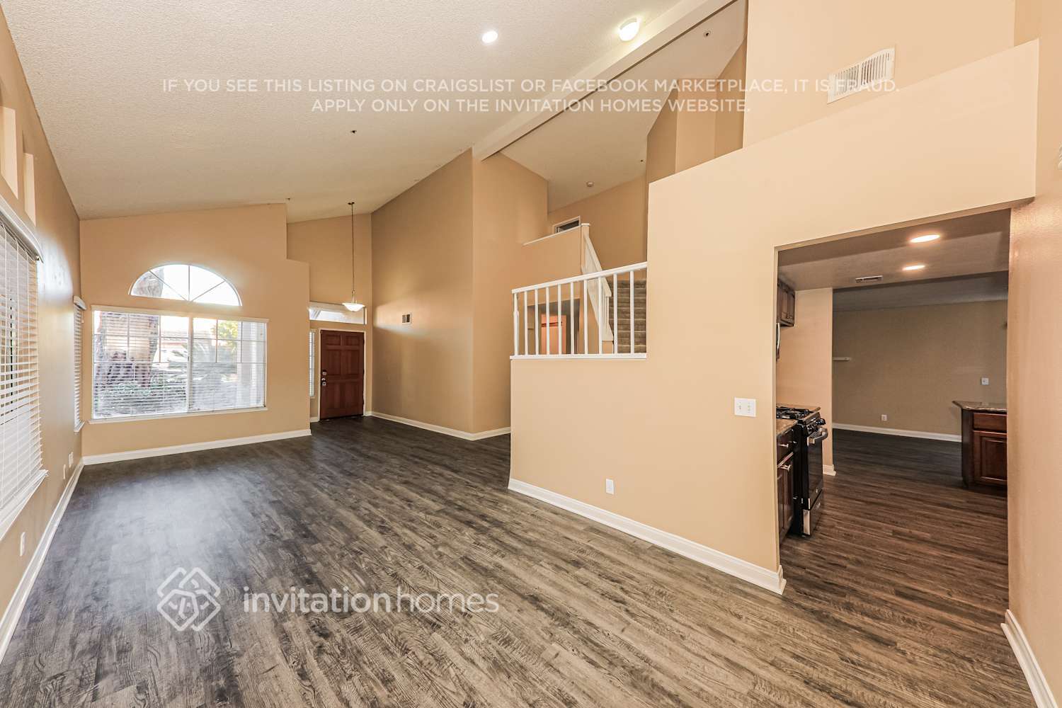 Building Photo - 11460 Winery Dr