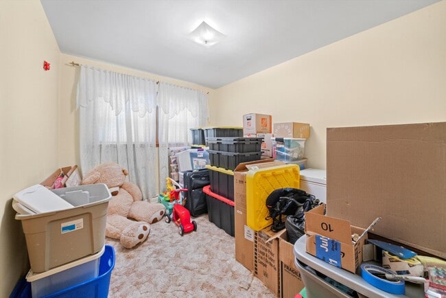 Building Photo - 8819 N Wisner St