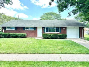 Building Photo - 4408 Lesher Dr