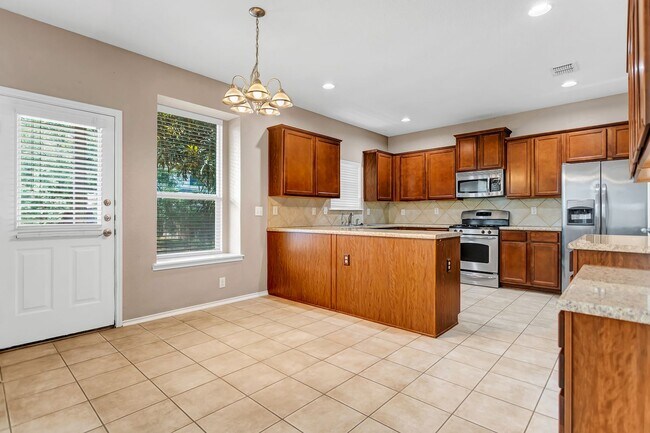 Building Photo - Alamo Ranch