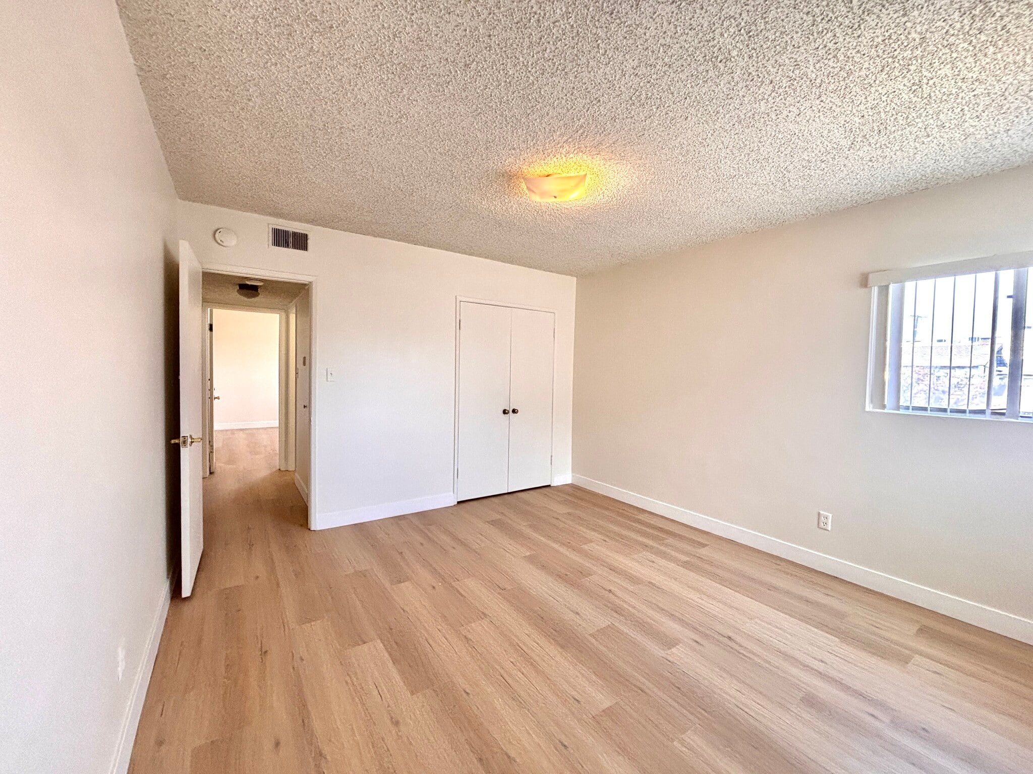 Building Photo - 524 N 21st St