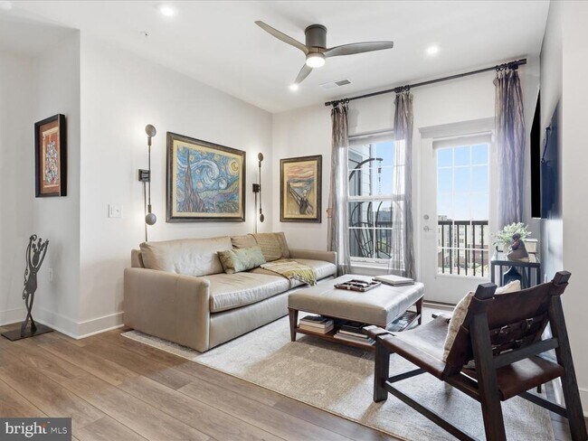 Building Photo - 100 St Ives Pl
