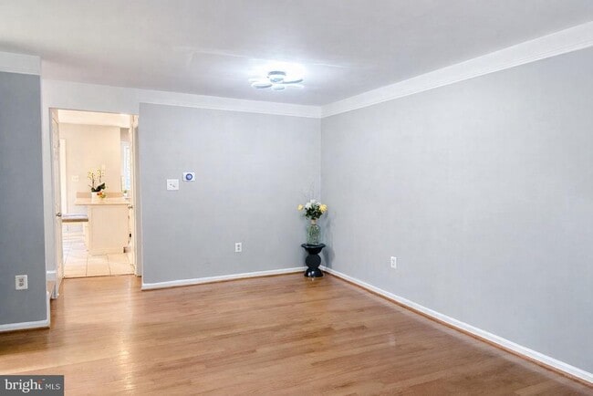 Building Photo - 15427 Beachwater Ct