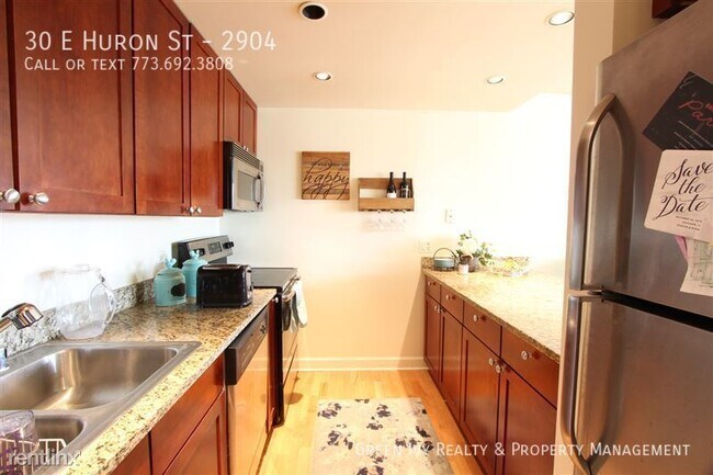 Building Photo - Beautiful, High Rise Condo for Rent, Utili...