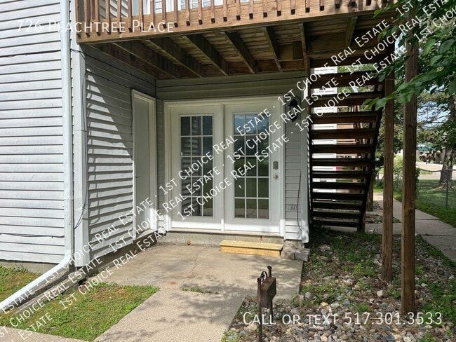 Building Photo - 726 Peachtree Pl