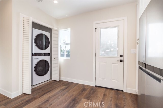 Building Photo - 8330 Glenoaks Blvd