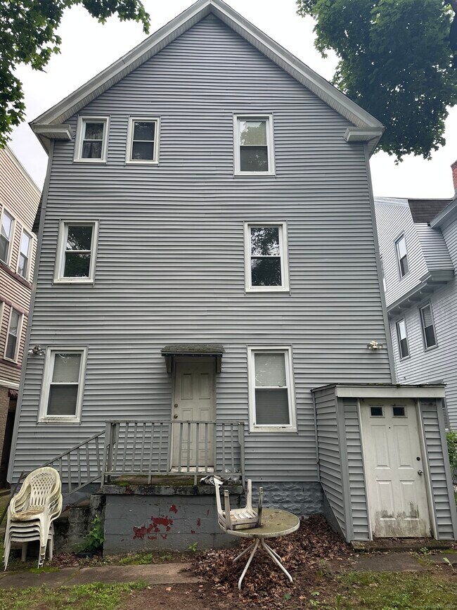 Building Photo - 429 Dixwell Ave