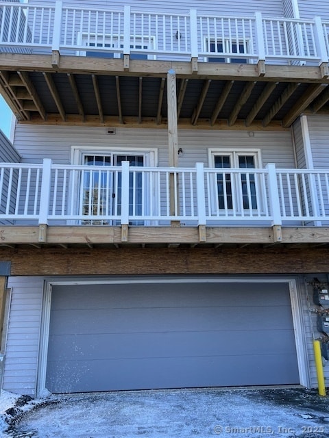 Building Photo - 130 Deer Hill Ave