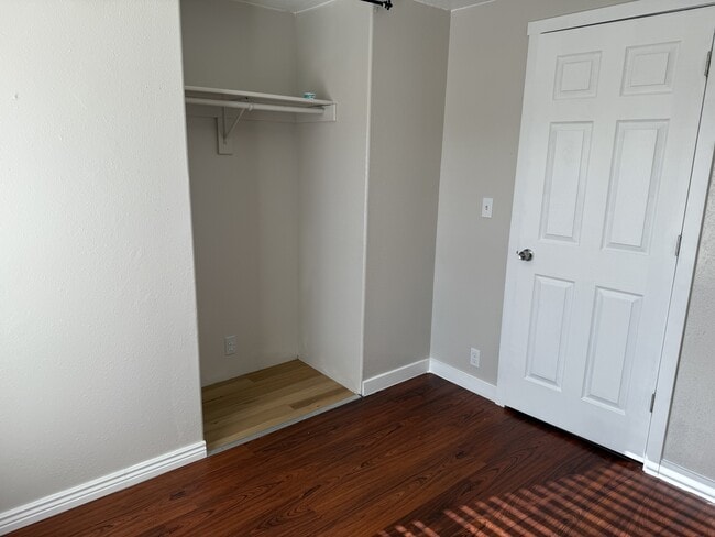 Building Photo - 5344 Flower Dr