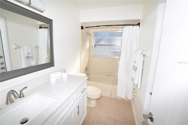 Building Photo - 7790 Indian Ridge Trail S