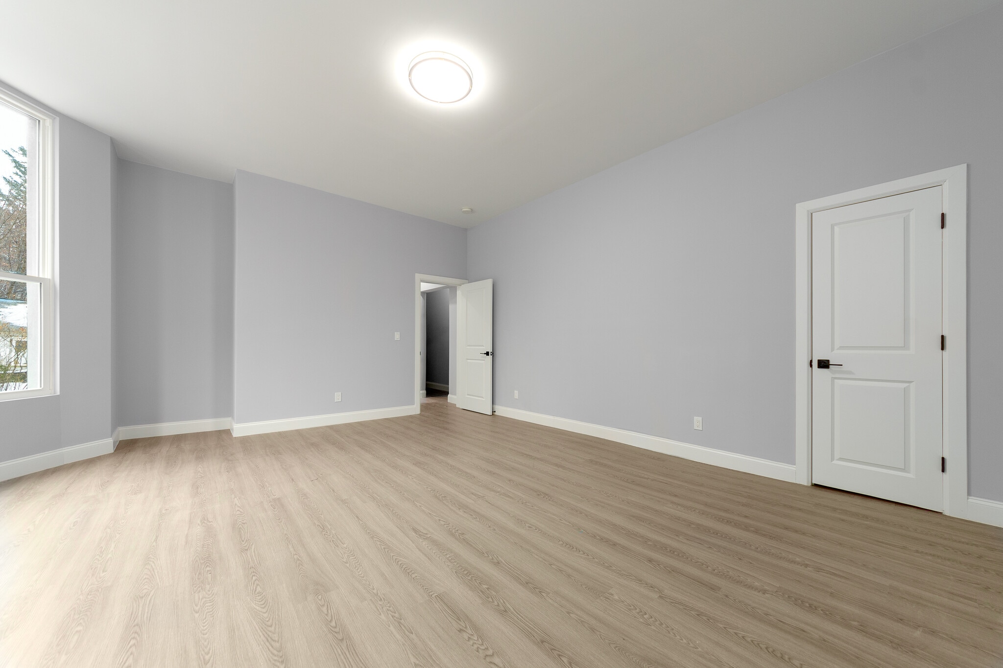 Building Photo - 222 Primrose Ave