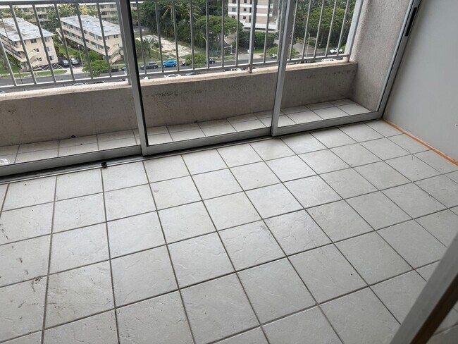 Building Photo - 1848 Kahakai Dr