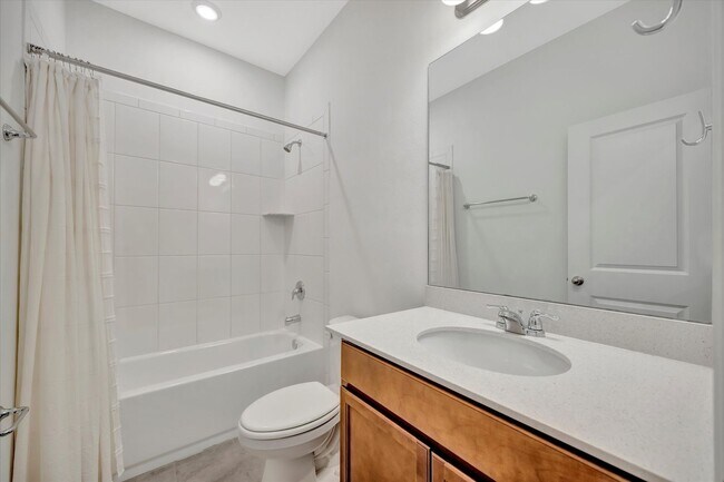 Building Photo - Savanna - Lakewood Ranch 4 Bedroom Annual ...