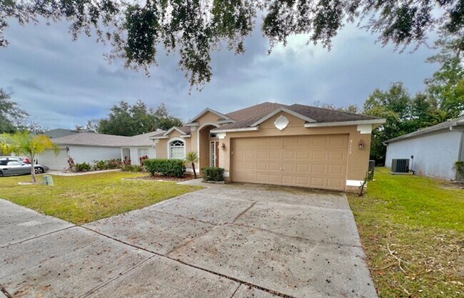 Building Photo - 4119 Coralbrooke Grove