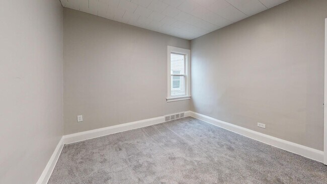 Building Photo - 3975 W.23rd