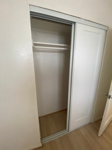 Building Photo - 44 Werden St