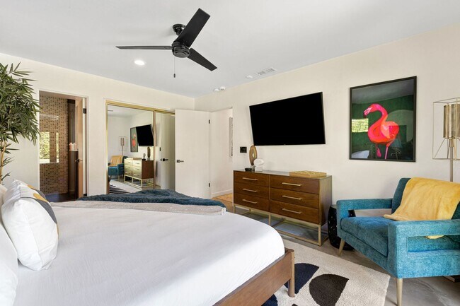 Building Photo - Stylish Fully Furnished Home in Palm Springs - Annual Lease
