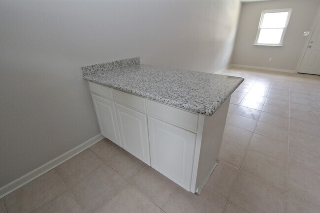 Building Photo - 29194