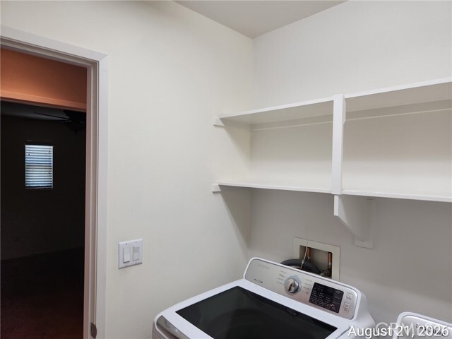 Building Photo - 36934 Bay Hill Dr
