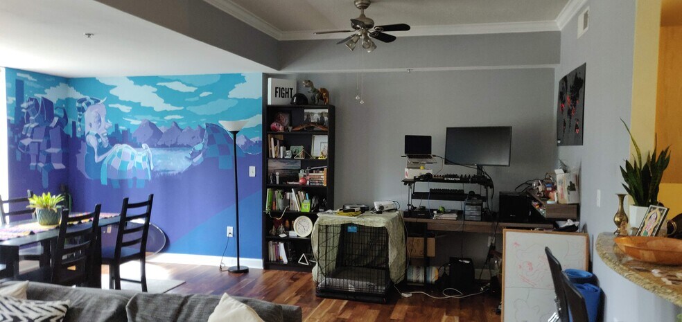 den+dining area - 1101 Juniper St NE