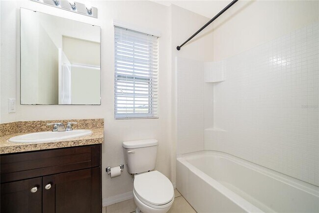 Building Photo - 4806 Riverwalk Dr
