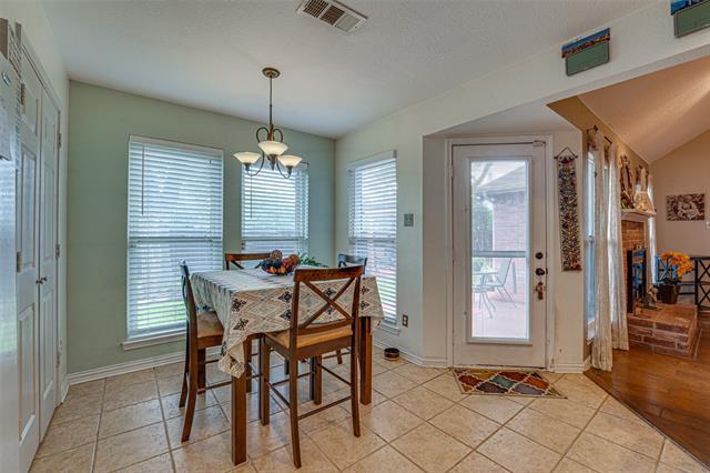 Building Photo - 7701 Gillon Dr
