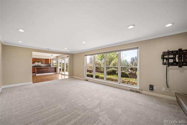 Building Photo - 6521 S Pontiac Ct