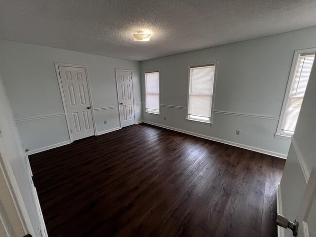 Building Photo - 8282 Linkwood Ln