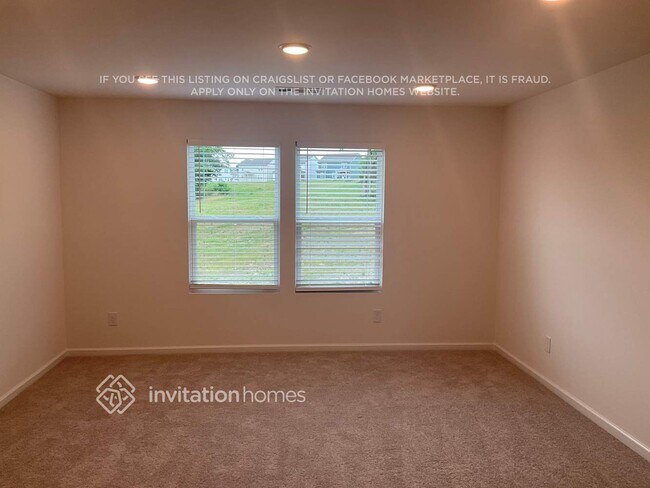 Building Photo - 430 Jet Strm Dr