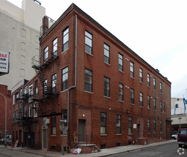 Building Photo - 1217 Race St