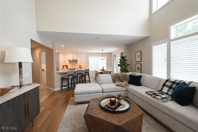 Building Photo - 1305 Fieldstone Ct