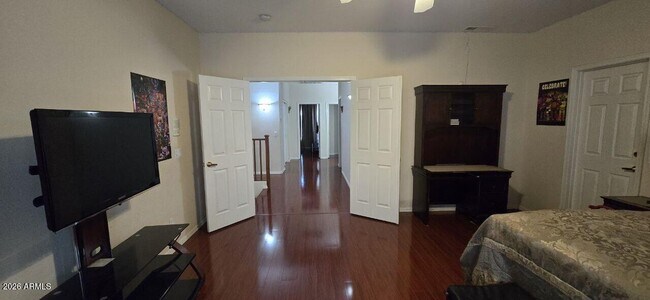 Building Photo - 6435 W Buckskin Trail