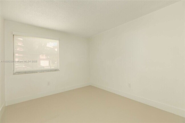 Building Photo - 10241 NW 9th St Cir