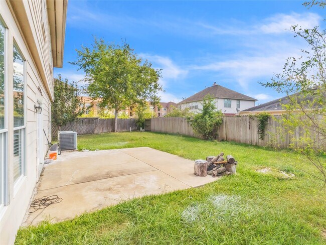 Building Photo - 14811 Stocklin Ct
