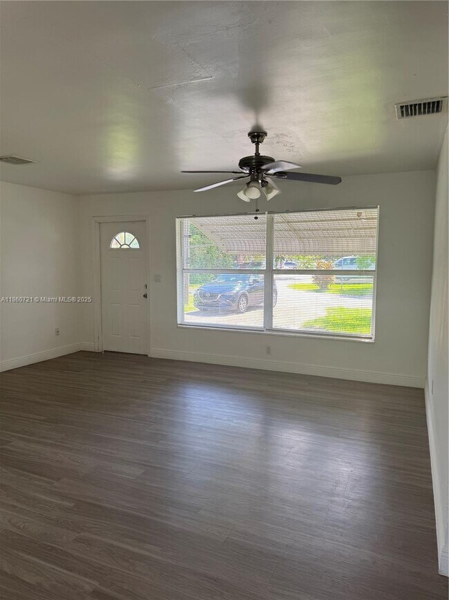 Building Photo - 2985 NW 69th Ave