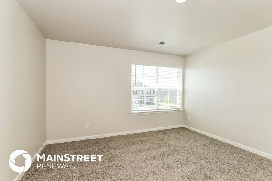 Building Photo - 303 Dolcetto Ave