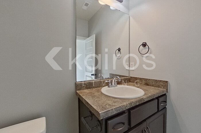 Building Photo - 130 Ivy Meadow Cir