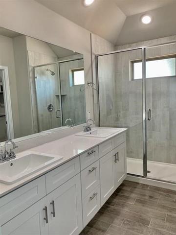 Building Photo - 4404 Thalia Wy