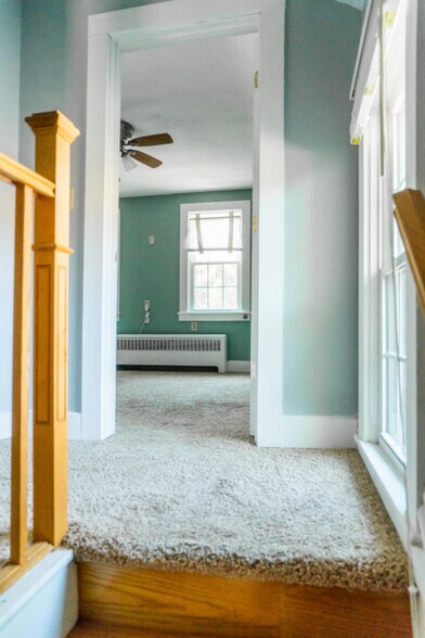 Building Photo - 379 E Wabasha St