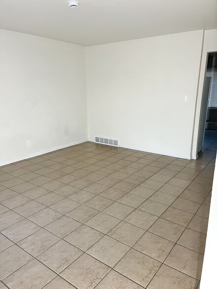 Living Room- Lower Level - 2290 Jericho Rd