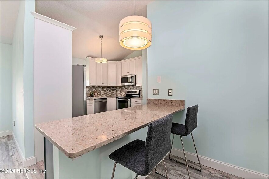 Building Photo - 1837 Keswick Rd