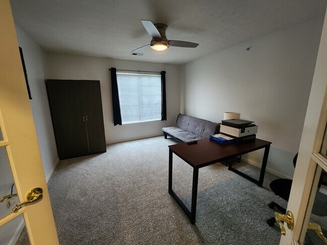 Building Photo - 3126 Alexander Pl