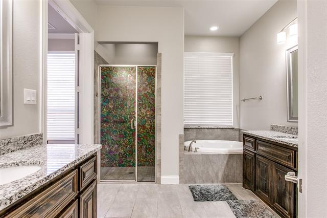 Building Photo - 1001 Taylor Dr