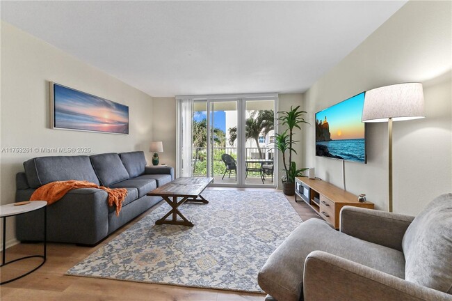 Primary Photo - 3540 S Ocean Blvd
