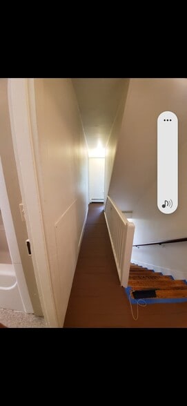 Building Photo - 107 Church St 2021