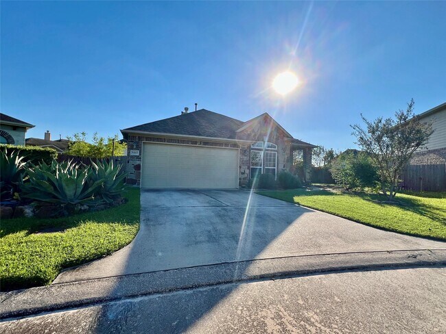 Building Photo - 3443 Tuscania Ln