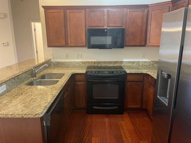 Building Photo - 45588 S Stonewood Rd