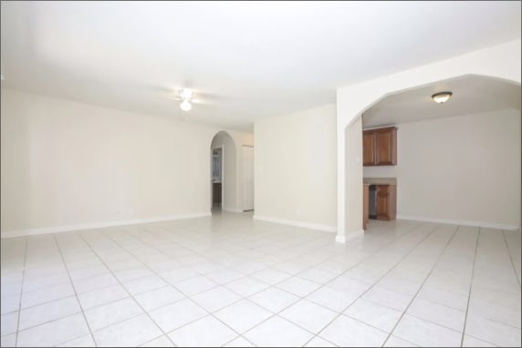 Building Photo - 445 Bard St