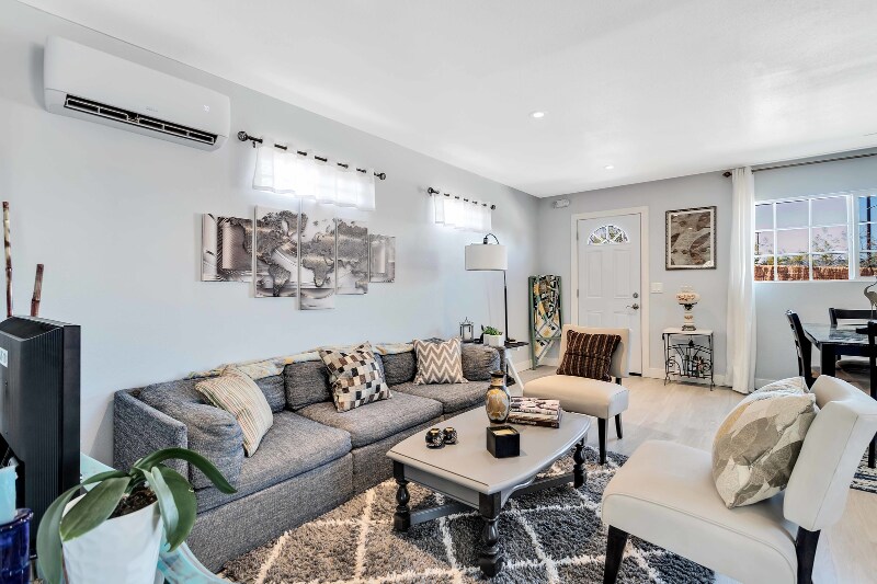 Primary Photo - 6122 Panorama Rd