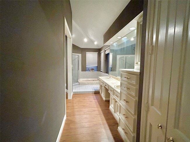 Building Photo - 16306 Knightrider Dr